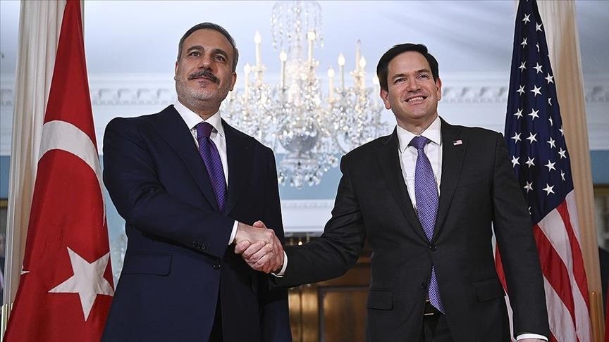 Top Turkish, US diplomats discuss Ukraine peace efforts, regional developments