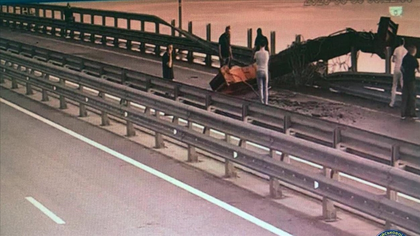 Ucrania hace detonar el equivalente de “1.100 kilogramos de TNT” bajo el puente de Crimea