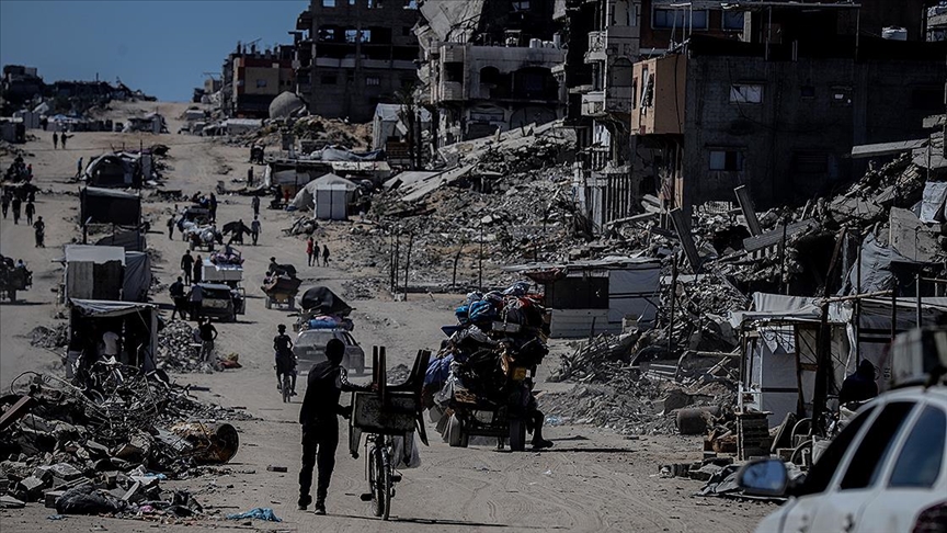 İsrail'in yıkımı artırdığı Gazze Şeridi'nde işgalin ve zorunlu göçün genişlemesinden endişe ediliyor
