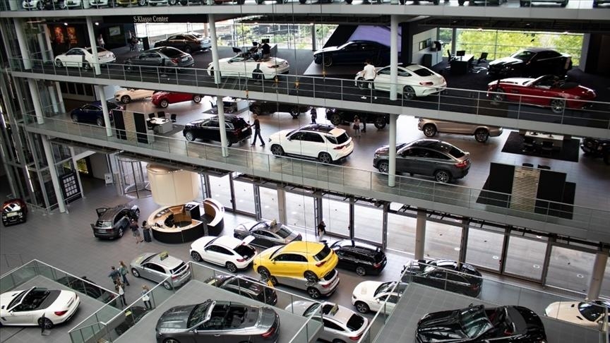 Business climate in German auto industry plummets in May as tariffs take toll