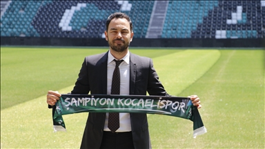 Kocaelispor, teknik direktör Selçuk İnan ile sözleşme imzaladı