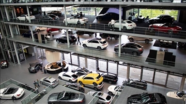 Business climate in German auto industry plummets in May as tariffs take toll