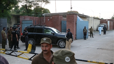 Over 200 prisoners escape Pakistan jail after earthquake damages walls