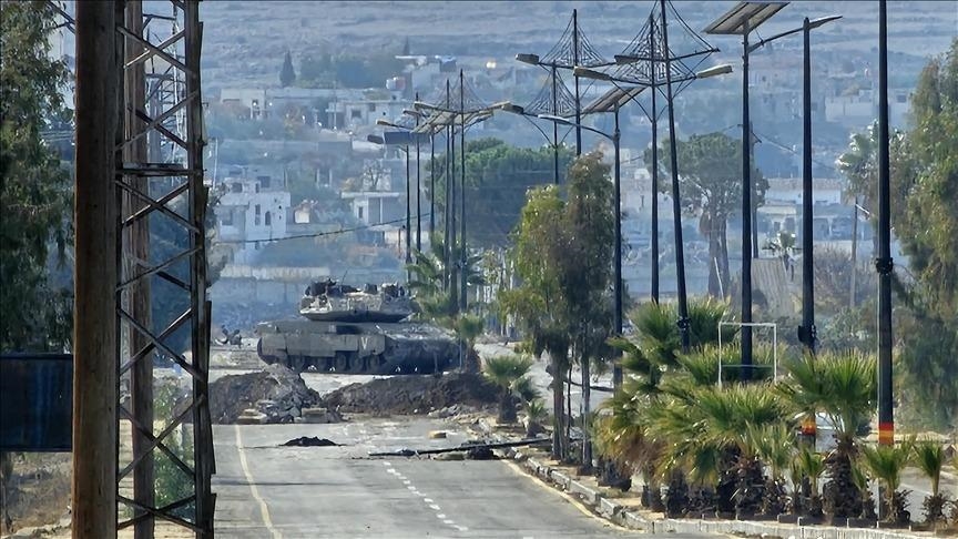 Армия Израиля нанесла авиаудары по югу Сирии