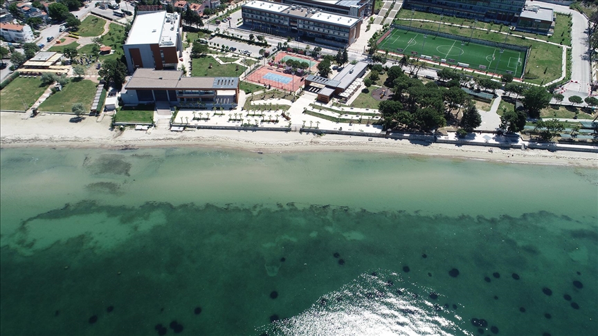 Kuzey Ege ve Güney Marmara'nın mavi bayraklı plajları yaz sezonuna hazır