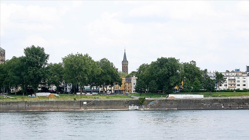 Almanya'da İkinci Dünya Savaşı'ndan kalma 3 bomba etkisiz hale getirildi