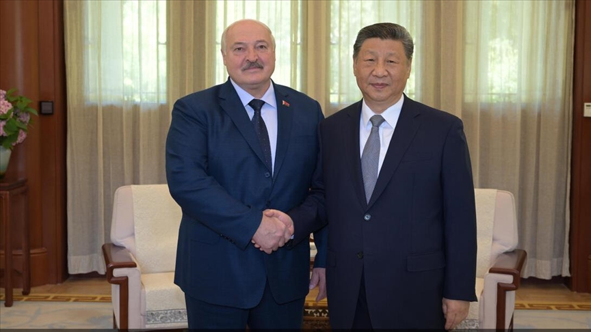 Лукашенко на встрече с Си Цзиньпином отметил «беспрецедентное давление» со стороны Запада