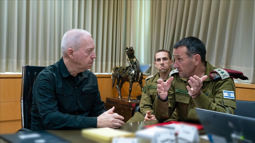 Israel’s Netanyahu removed defense minister, army chief to advance Haredi draft exemption: Report