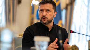 Zelensky propose un cessez-le-feu avant un sommet avec Trump et Poutine