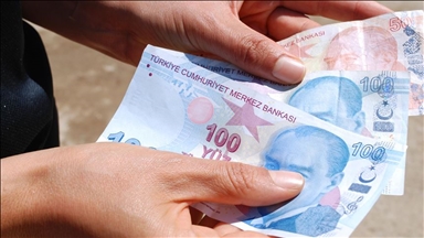 罢别办颈谤诲补臒'da polis, kurban sat谋艧 yerlerinde sahte para uyar谋s谋 yapt谋