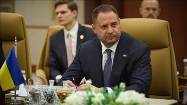 Zelenskyy's top aide meets US secretary of state to discuss Ukraine war
