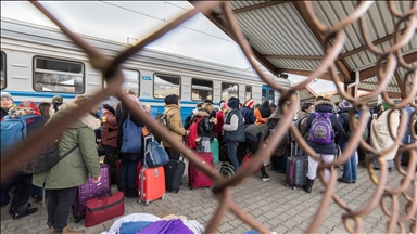European Commission proposes extending protection for Ukrainian refugees until 2027