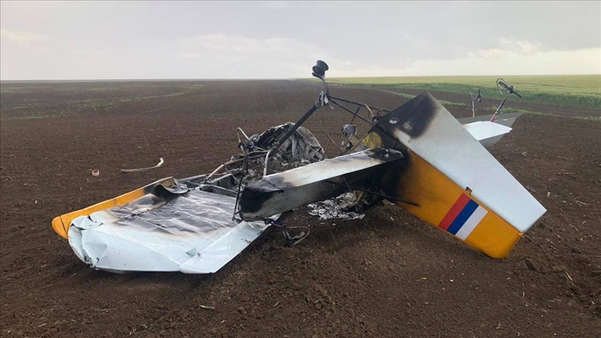 Самолет Ан-2 совершил жесткую посадку в Саратовской области РФ