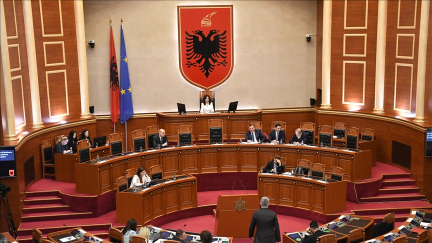 Ratifikohet marrëveshja Shqipëri-Ukrainë për bashkëpunimin mbi sigurinë