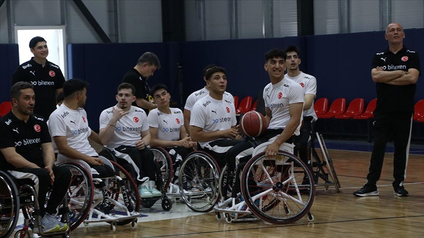23 Yaş Altı Tekerlekli Sandalye Erkek Milli Basketbol Takımı'nın hedefi şampiyonluk