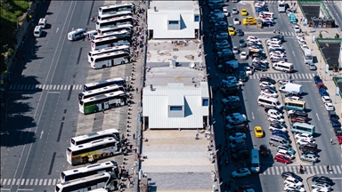 Büyük İstanbul Otogarı'nda bayram yoğunluğu yaşanıyor