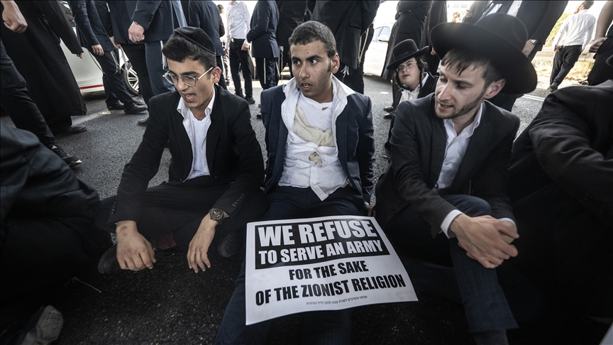 İ ordusu, gelecek ay 50 binden fazla Haredi için askere alım emri yayınlayacak