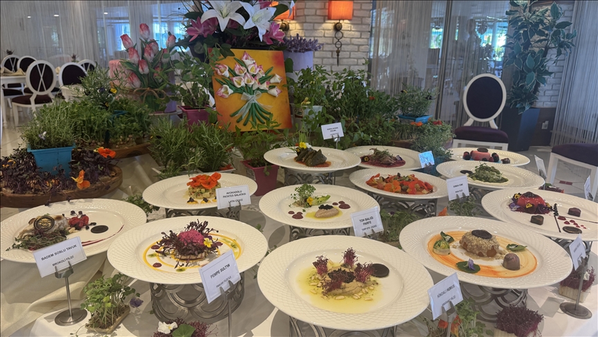 Yenilebilir çiçekler, lüks restoranların menülerini süslüyor