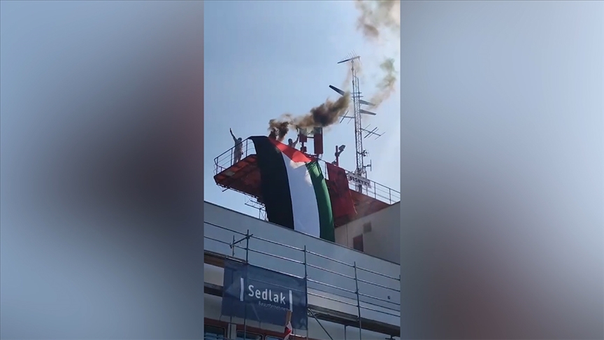 Avusturya'da kamu yayıncı kuruluşunun stüdyosu Gazze’ye dair tarafsız yayın talebiyle işgal edildi