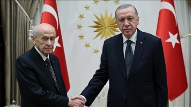 Serokomar Erdogan, eyda Serokê Giştî yê MHPyê Bahçelî pîroz kir