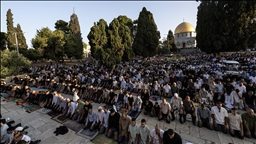 Mijëra muslimanë falën namazin e Kurban Bajramit në xhaminë Al-Aksa
