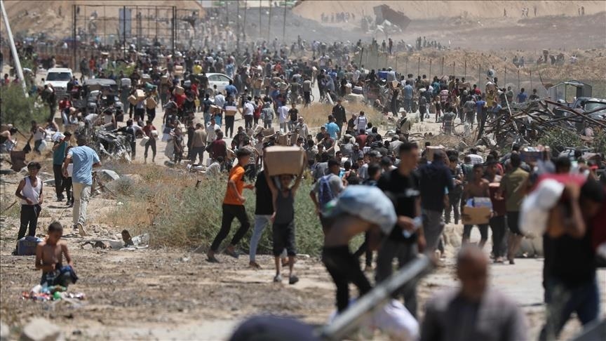 "حكومة غزة": جاهزون لتأمين قوافل الإغاثة حتى وصولها لمستحقيها