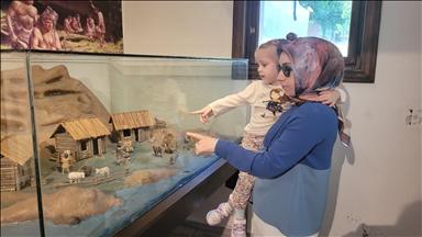 Samsun'da Tekkeköy Mağaraları Arkeoloji Vadisi bayramda vatandaşların buluşma noktası oldu