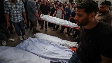 İsrail'in Gazze'ye Kurban Bayramı'nın ikinci gününde düzenlediği saldırılarda 17 Filistinli hayatını kaybetti