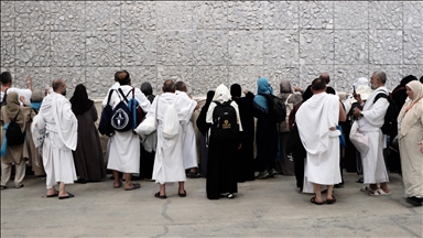Nearly 2M pilgrims conclude Hajj with final rites in Mina