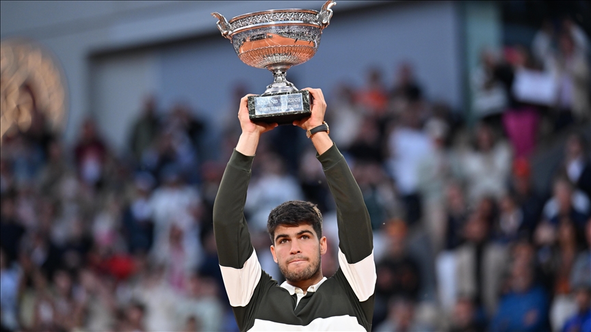 Carlos Alcaraz, Fransa Açık Tenis Turnuvası'nda şampiyon oldu