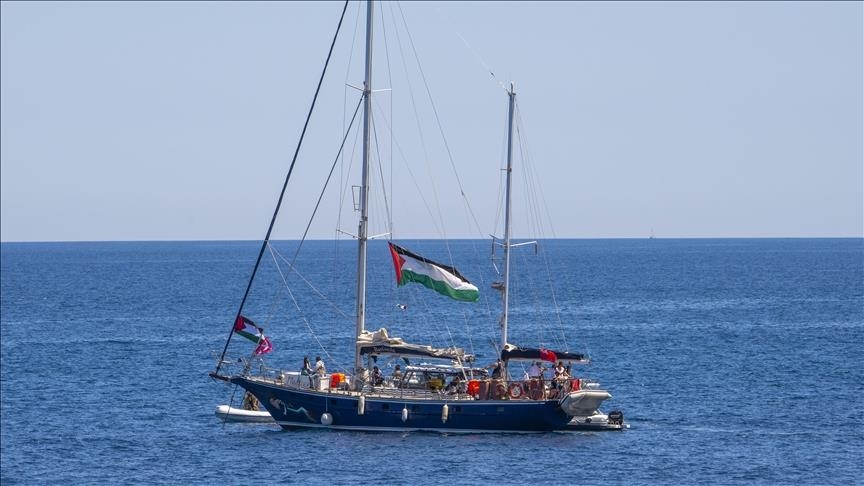 Flotilja humanitare e nisur për në Gaza i afrohet brigjeve të enklavës pavarësisht paralajmërimit të Izraelit