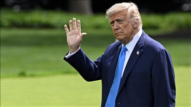 Trump sends in National Guard amid immigration protests in Los Angeles
