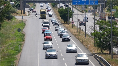 Tekirdağ-İstanbul yolunda bayram tatilinden dönüş yoğunluğu başladı