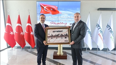 Bakan Kacır: Türkiye'nin savunma sanayisine güç veren girişimlerimize destek olmaya devam edeceğiz