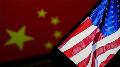 China's top negotiator to arrive in UK ahead of scheduled trade talks with US on Monday