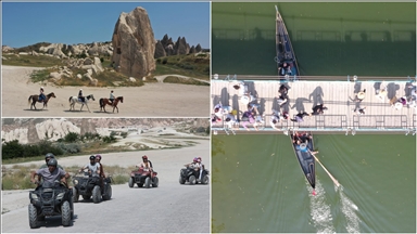Yerli turistler Kurban Bayramı tatilinde Kapadokya'daki turizm merkezlerini doldurdu