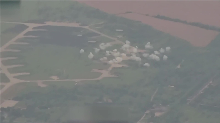 Russia says it carried out retaliatory strike on Ukraine's airbase Russia says it carried out retaliatory strike on Ukraine's airbase