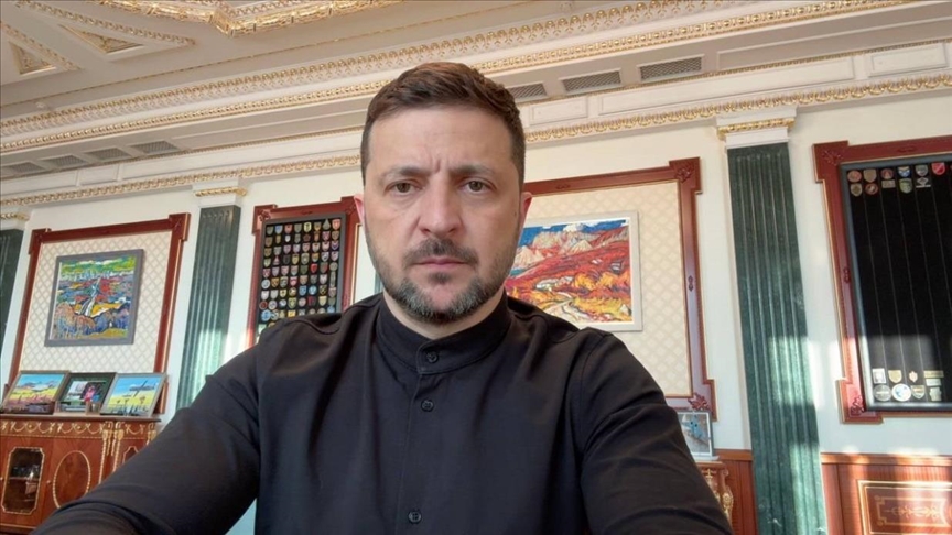 Зеленский назвал своей прерогативой переговоры о территориях