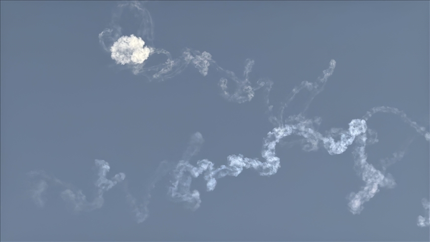 Zračni saobraćaj na aerodromu u Tel Avivu obustavljen zbog lansiranja rakete iz Jemena