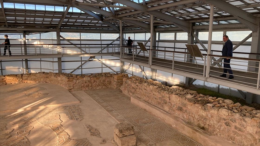 Karabük'teki Hadrianopolis Antik Kenti'ni bayramda yaklaşık 5 bin kişi ziyaret etti