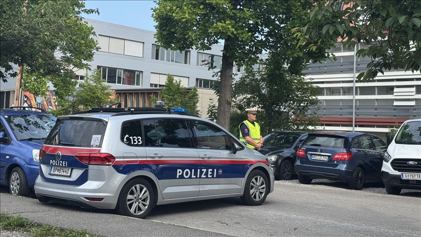 Avusturya'da okula düzenlenen silahlı saldırıda 11 kişi öldü
