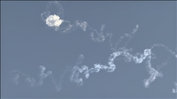 Zračni saobraćaj na aerodromu u Tel Avivu obustavljen zbog lansiranja rakete iz Jemena