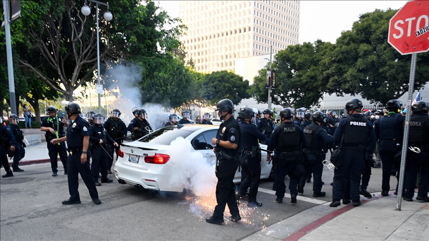 Federal charges filed against 2 men for allegedly throwing Molotov cocktails in LA protests