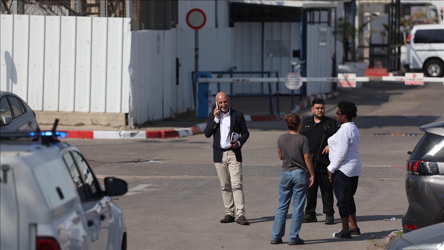 Rima Hassan et Thiago Ávila placés à l’isolement dans des prisons israéliennes, selon leurs avocats