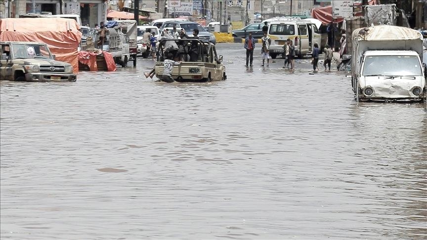 9 killed in South Africa floods as swollen river washes away minibus carrying school children