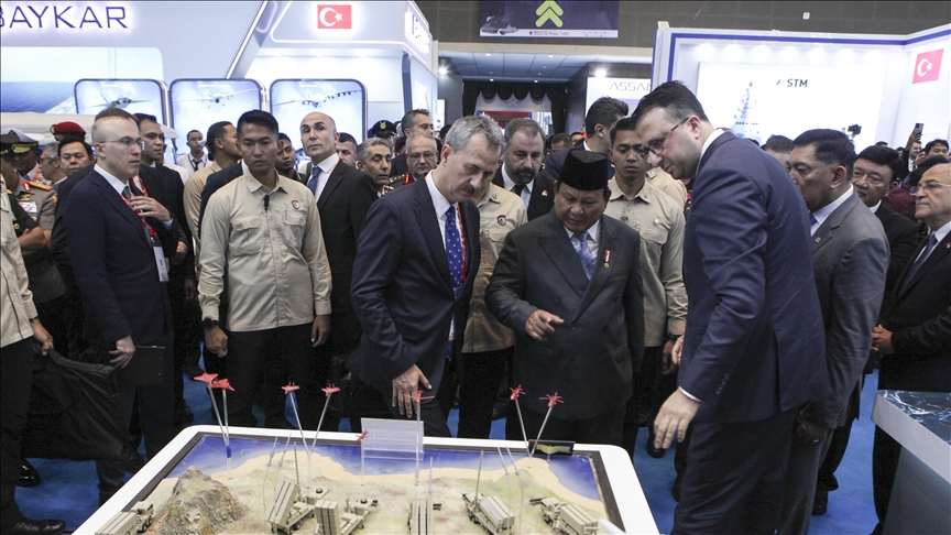 Indonesia holds international defense exhibition