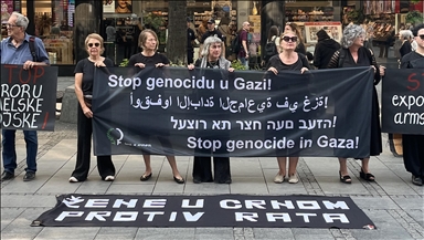 "Žene u crnom" iz centra Beograda poručile: Stop genocidu u Gazi