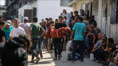 Di êrîşa Îsraîlê ya dijî kesên ku li Xezeyê benda alîkariyê bûn da 22 kes hatin kuştin