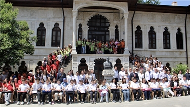 Sinop'ta 100 öğrenci tarihi binada melodika dinletisi sundu
