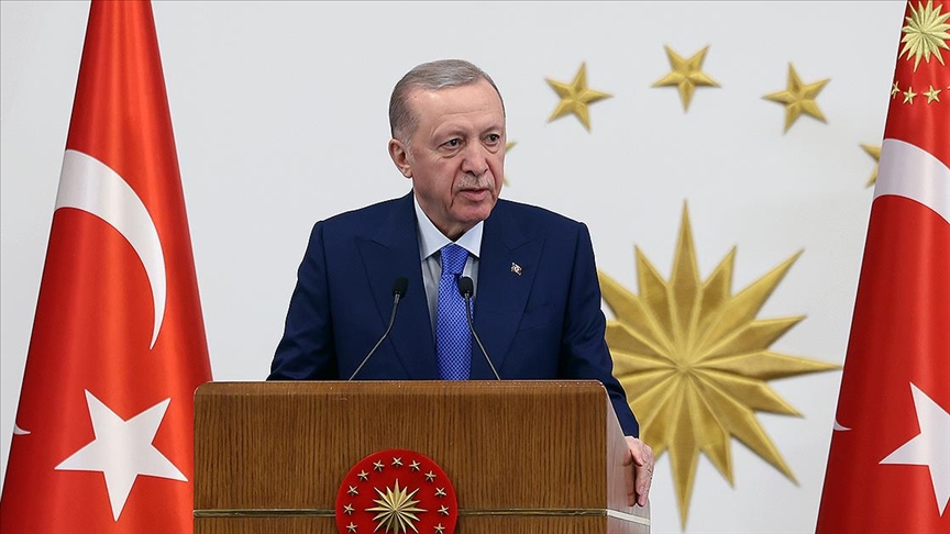 Cumhurbaşkanı Erdoğan'dan Hindistan'daki uçak kazasında hayatını kaybedenler için taziye mesajı